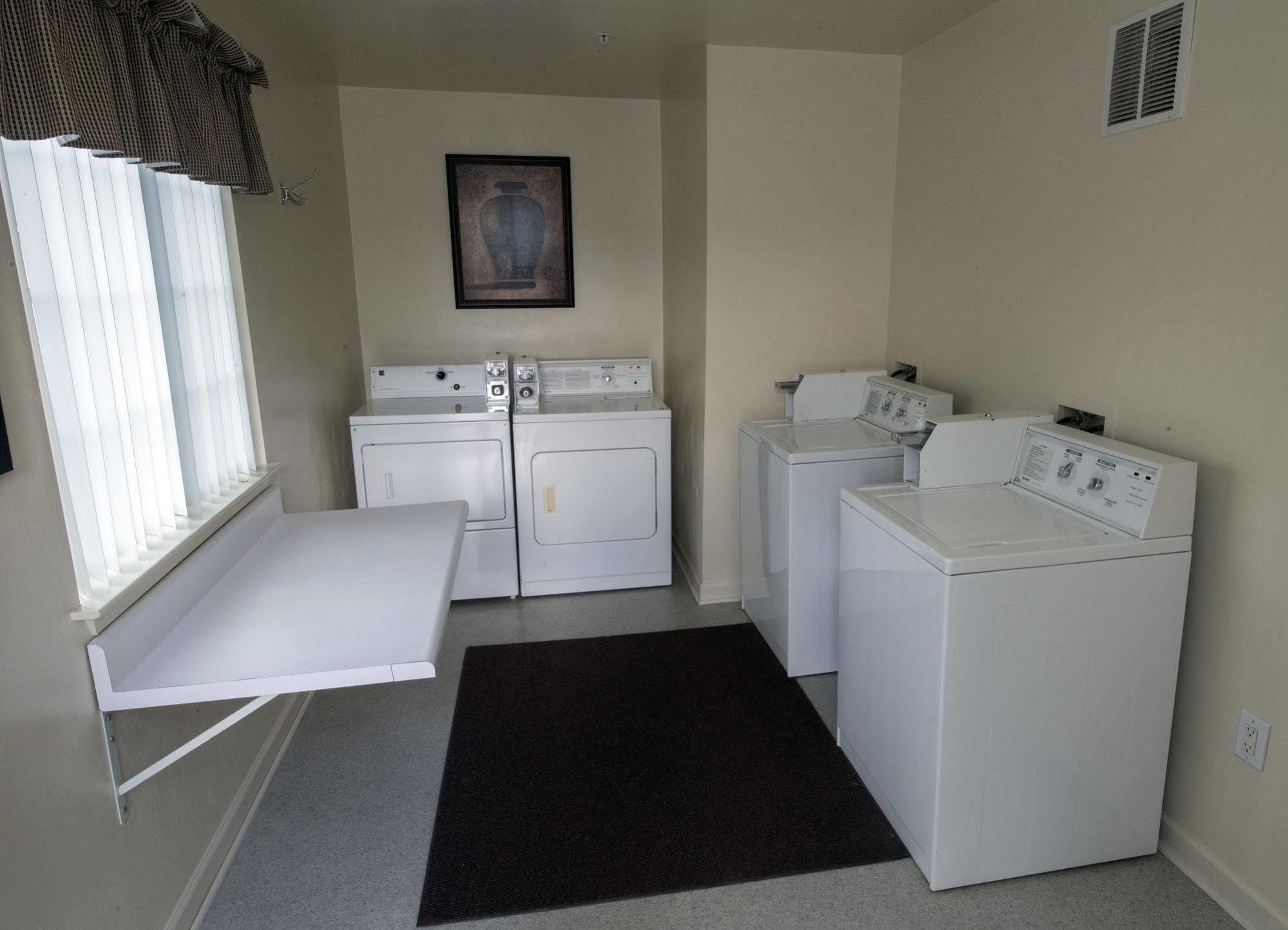 Affordable Corporate Suites Of リンチバーグ エクステリア 写真